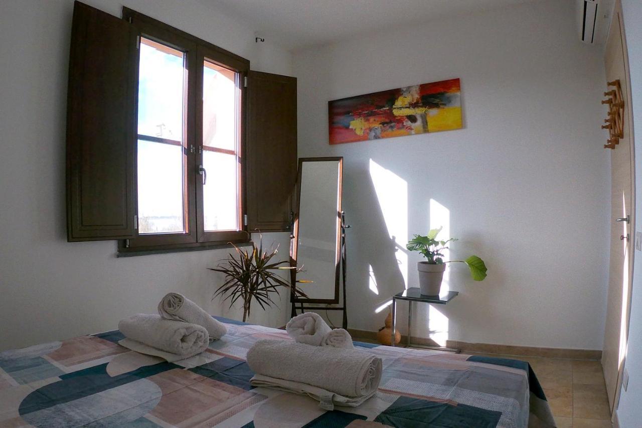 West Sardinia Apartments Cabras Bagian luar foto
