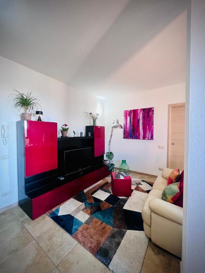 West Sardinia Apartments Cabras Bagian luar foto
