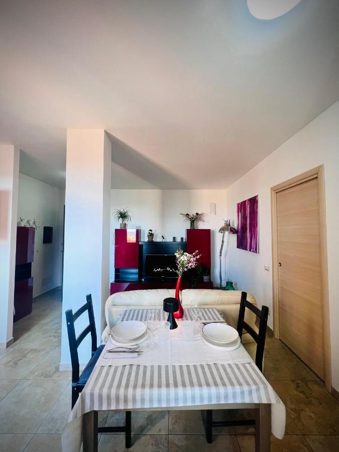 West Sardinia Apartments Cabras Bagian luar foto